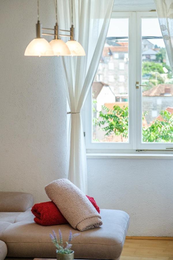 Apartman Mare Milna  Buitenkant foto