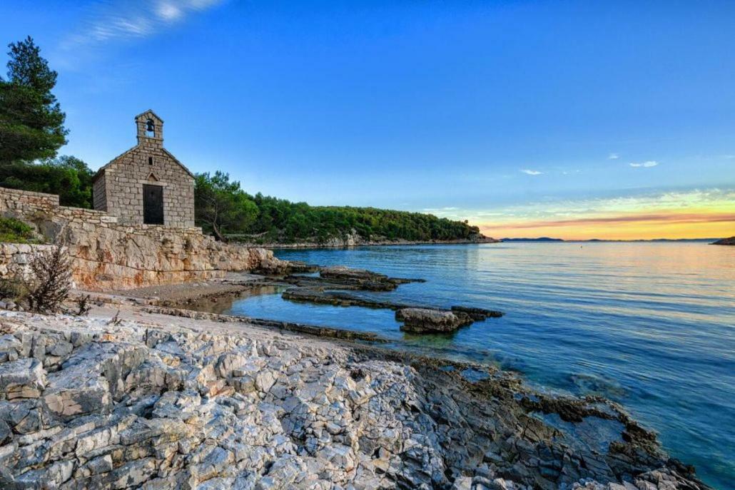Apartman Mare Milna  Buitenkant foto